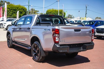 https://vehicle-cdn.autoleague.cloud/4052_51037994_6.jpg