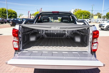 https://vehicle-cdn.autoleague.cloud/4052_51037994_8.jpg