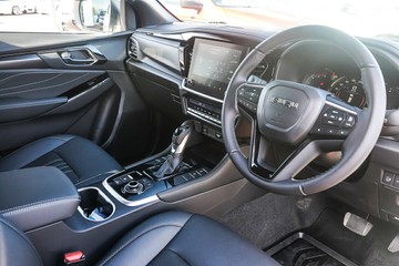 https://vehicle-cdn.autoleague.cloud/4052_51038417_13.jpg