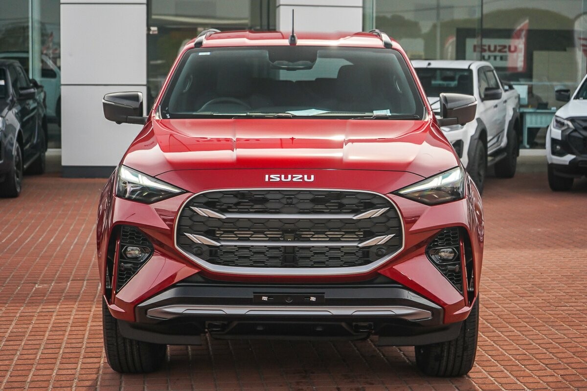 Isuzu Mu-x image 3