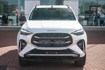 https://vehicle-cdn.autoleague.cloud/4052_51039619_3.jpg