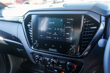 https://vehicle-cdn.autoleague.cloud/4052_60008124_14.jpg