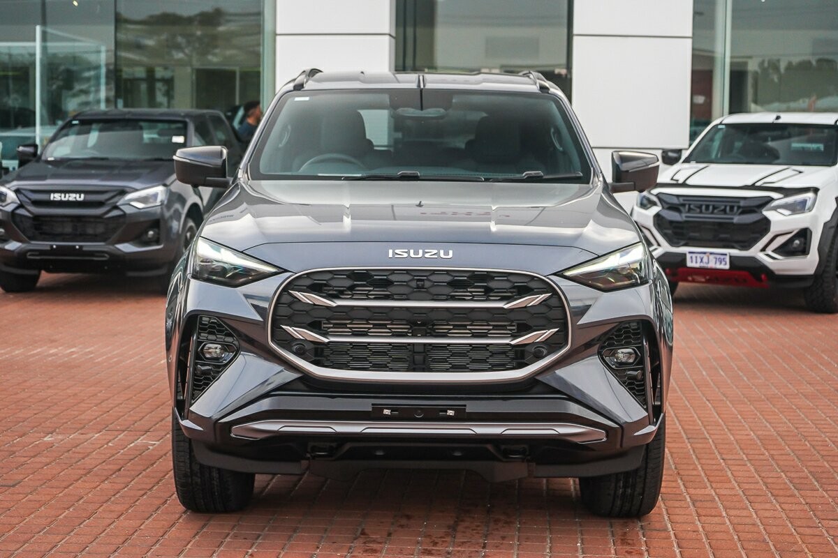 Isuzu Mu-x image 3