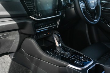 https://vehicle-cdn.autoleague.cloud/4052_60009547_14.jpg