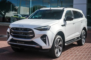 https://vehicle-cdn.autoleague.cloud/4052_60009547_5.jpg