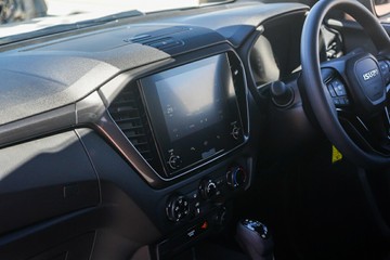 https://vehicle-cdn.autoleague.cloud/4052_60069444_13.jpg