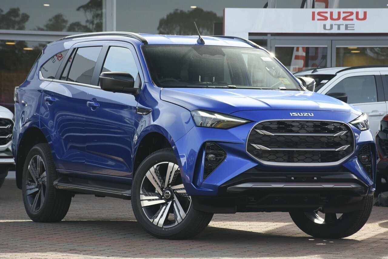 Isuzu Mu-x image 1