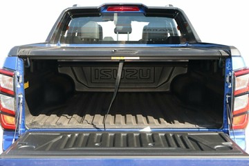 https://vehicle-cdn.autoleague.cloud/4052_60140438_15.jpg