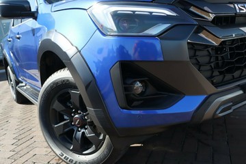 https://vehicle-cdn.autoleague.cloud/4052_60140438_2.jpg