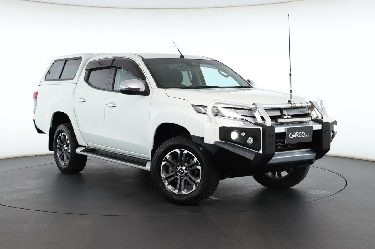 Mitsubishi Triton image 1