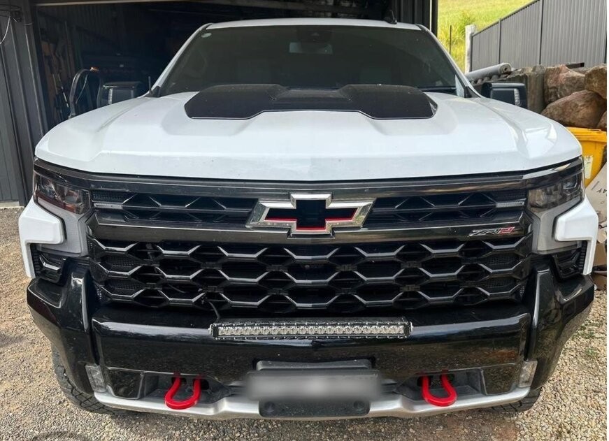 Chevrolet Silverado image 4