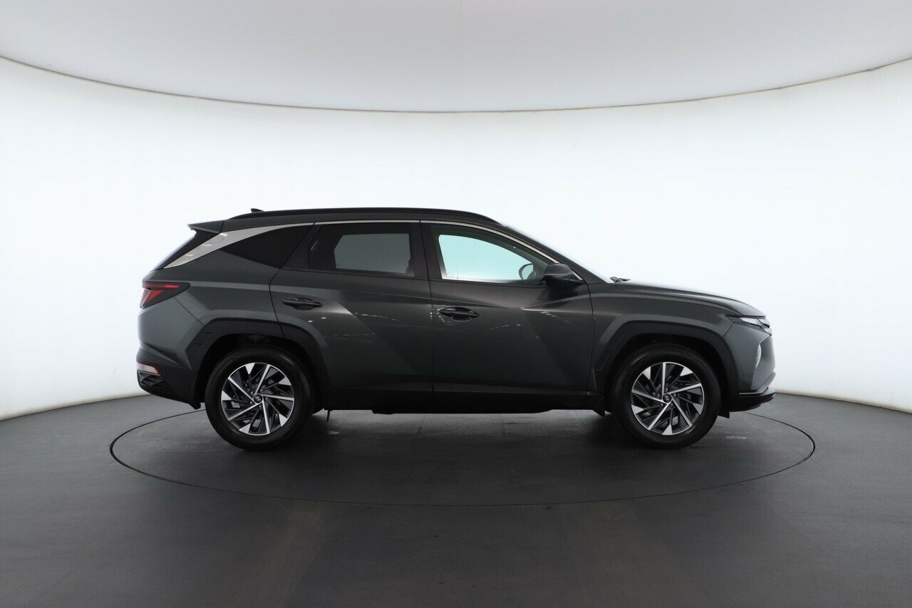 Hyundai Tucson image 2