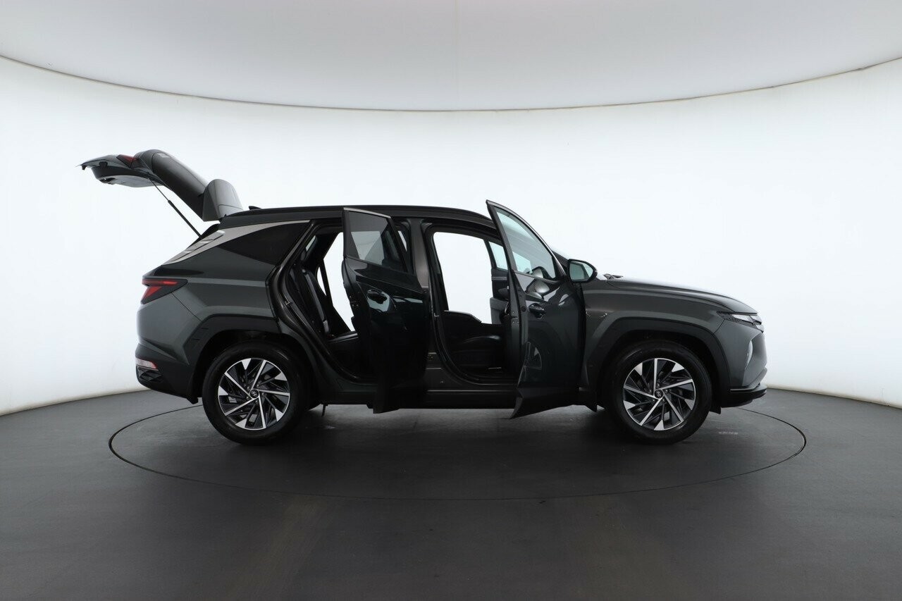 Hyundai Tucson image 3