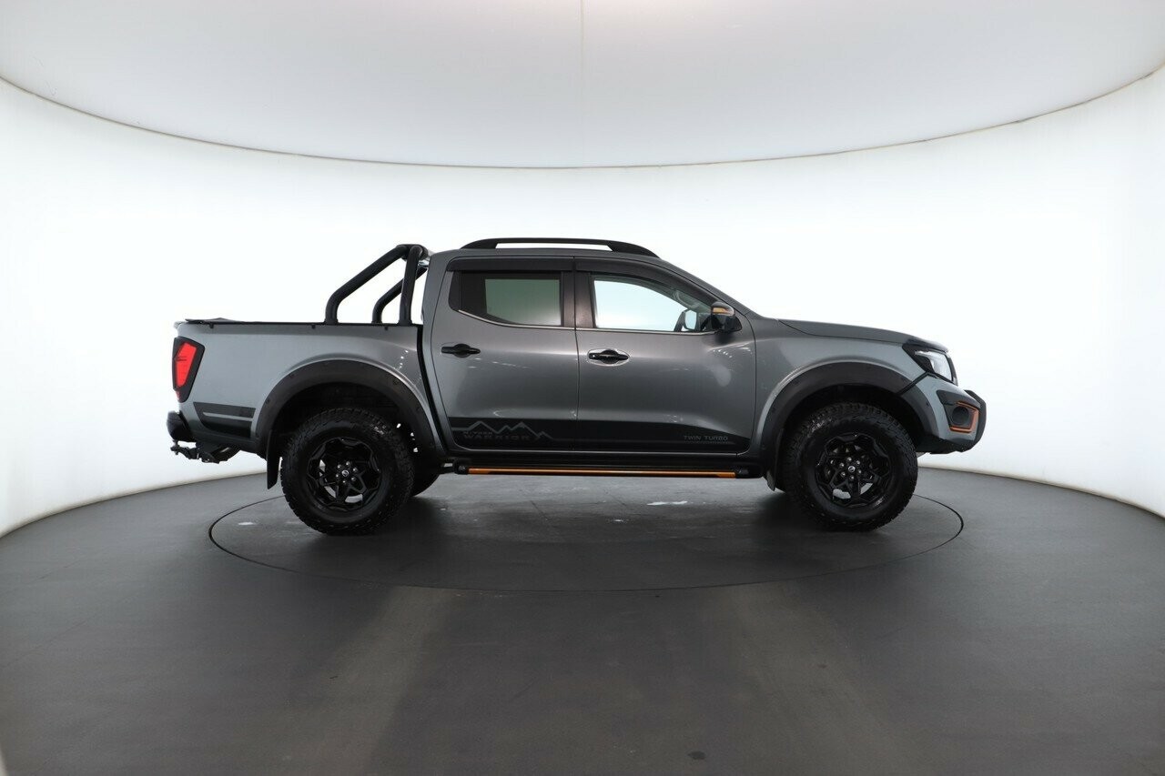 Nissan Navara image 2