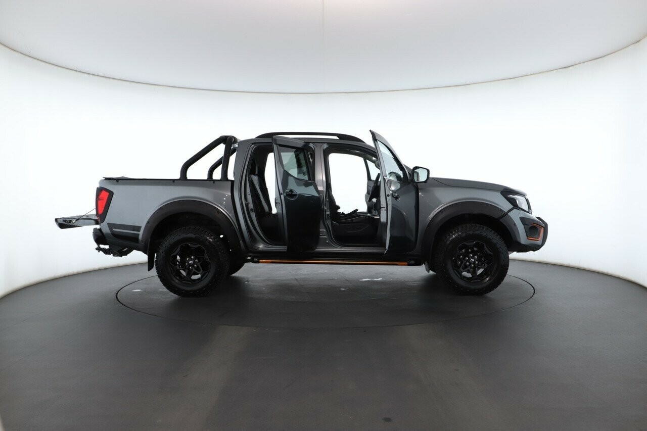 Nissan Navara image 3
