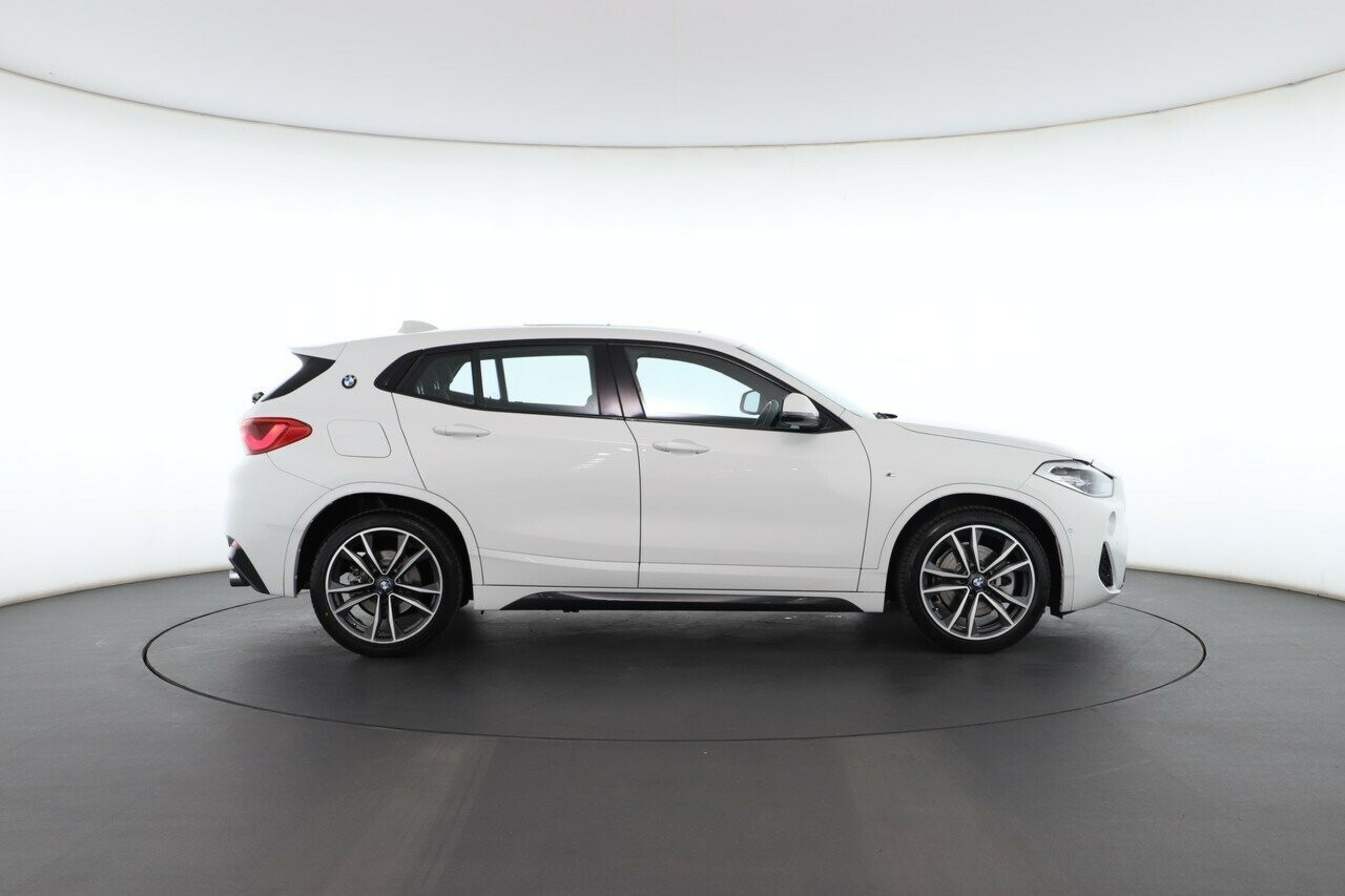 BMW X2 image 3