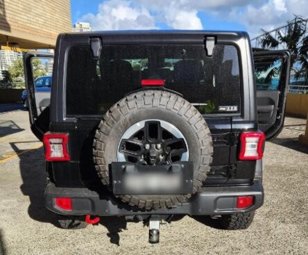 Jeep Wrangler image 2