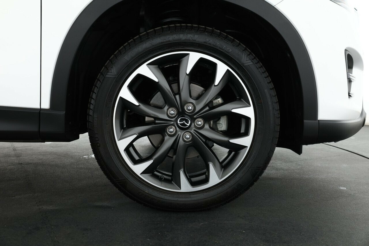 Mazda Cx-5 image 4