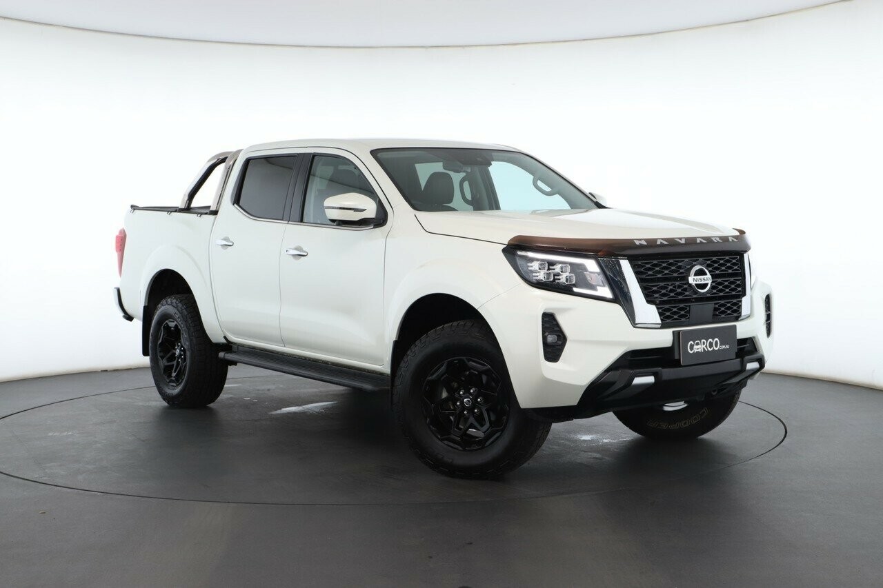 Nissan Navara image 1