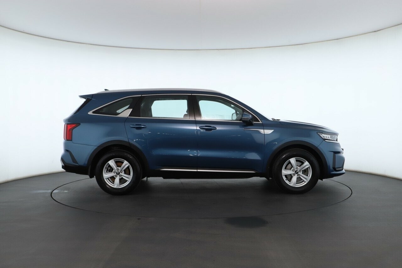 Kia Sorento image 3