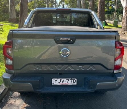Nissan Navara image 3