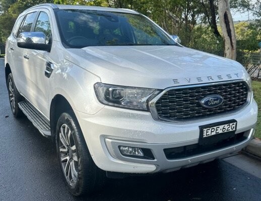 Ford Everest image 1