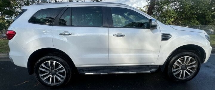 Ford Everest image 2