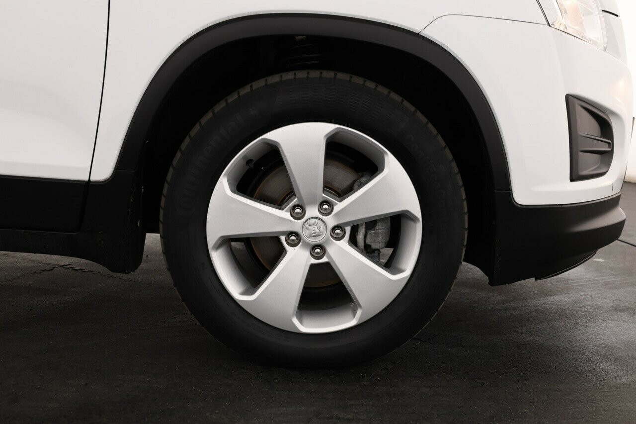 Holden Trax image 4