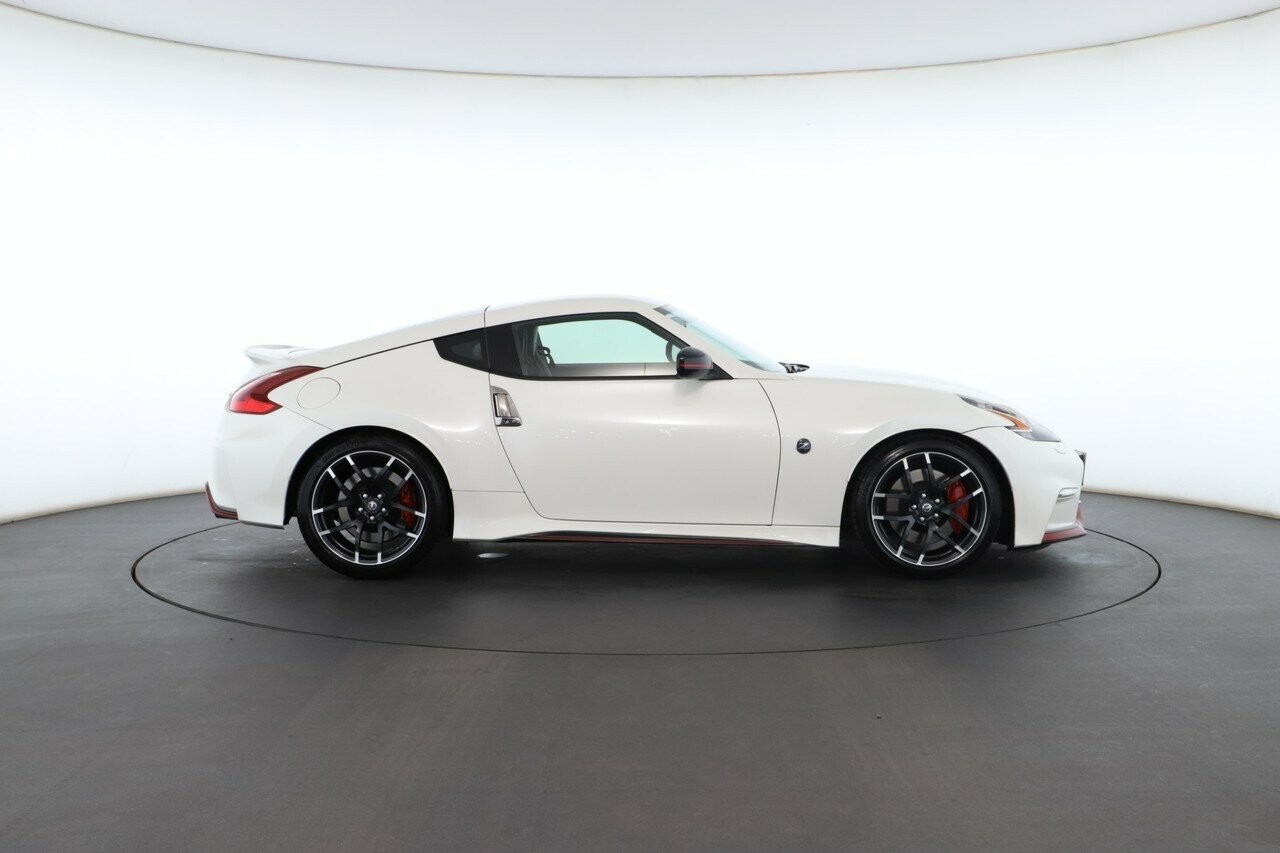 Nissan 370z image 3