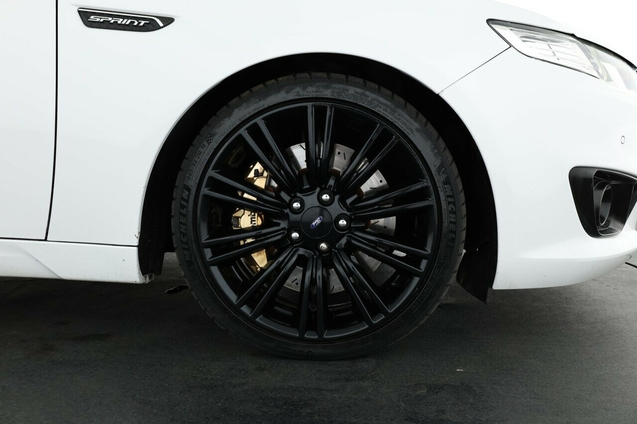 Ford Falcon image 3