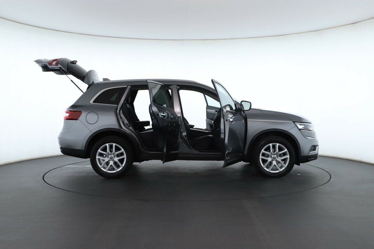 Renault Koleos image 2