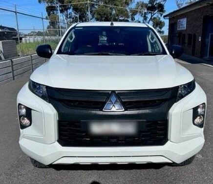 Mitsubishi Triton image 4