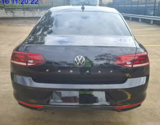 Volkswagen Passat image 4