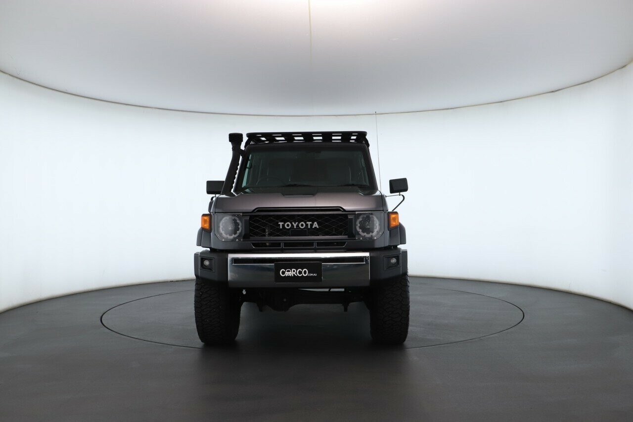 Toyota Landcruiser image 4