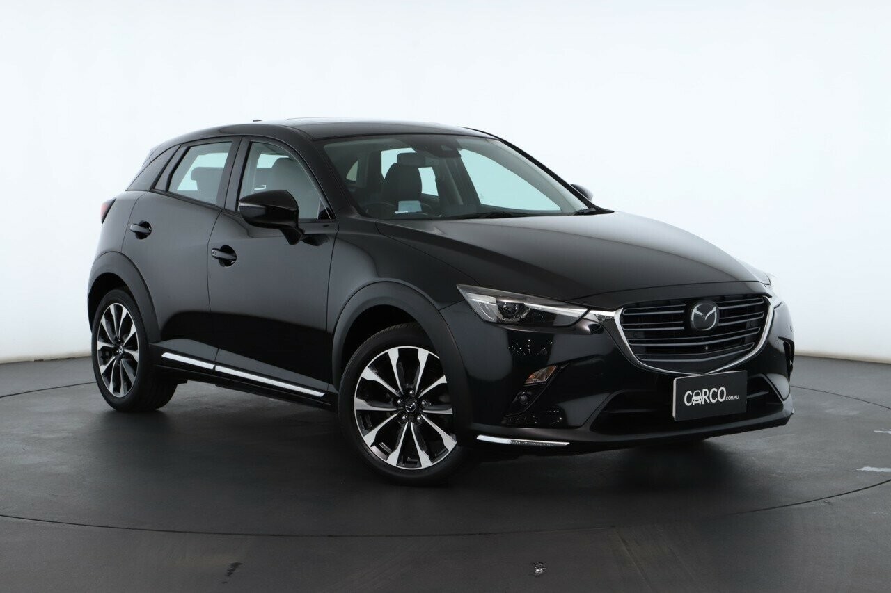 Mazda Cx-3 image 1