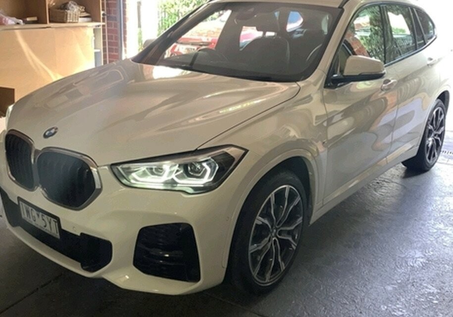 BMW X1 image 1