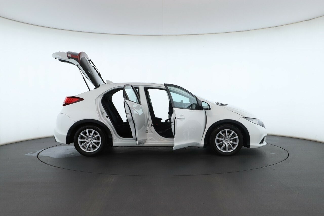 Honda Civic image 2
