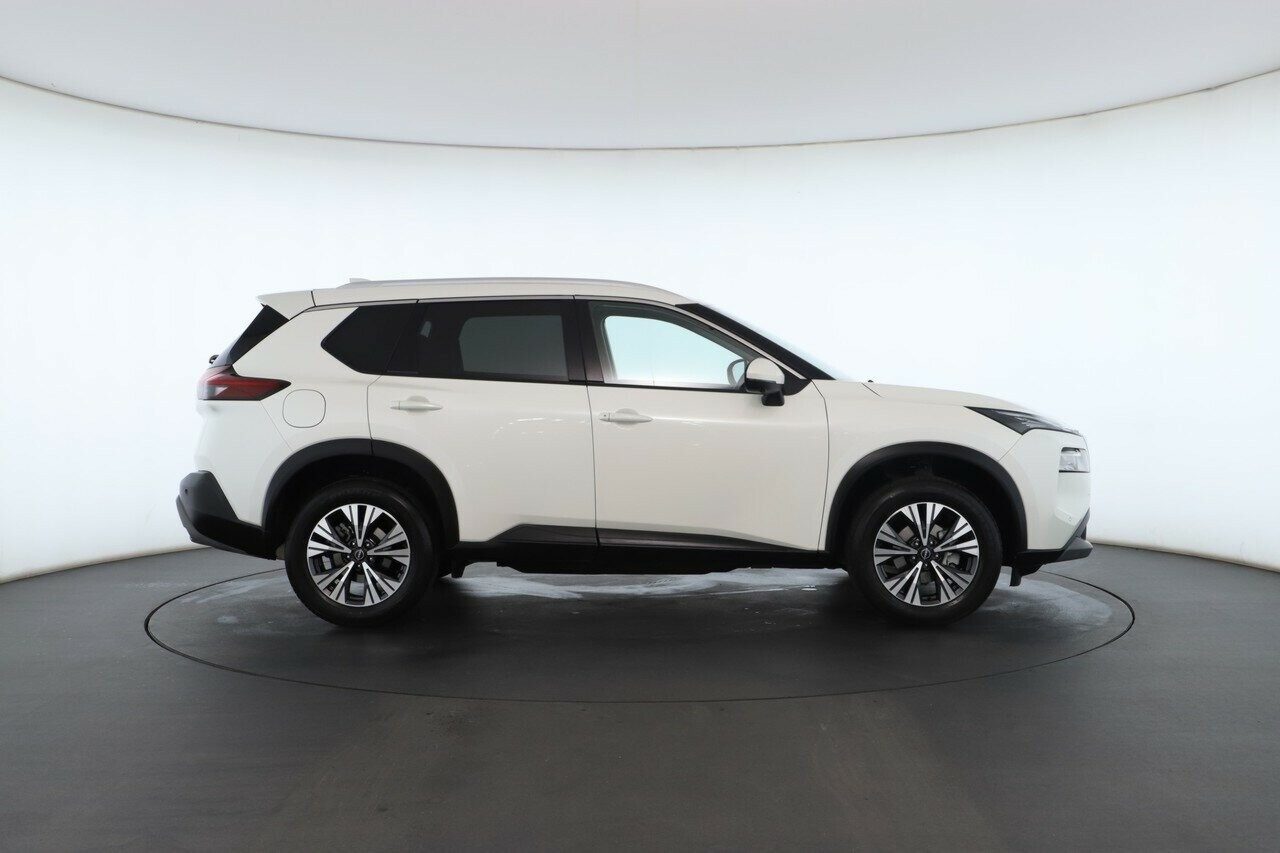Nissan X-trail image 3
