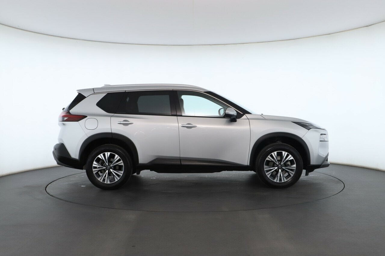 Nissan X-trail image 3