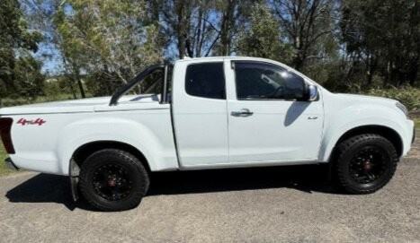 Isuzu D-max image 2