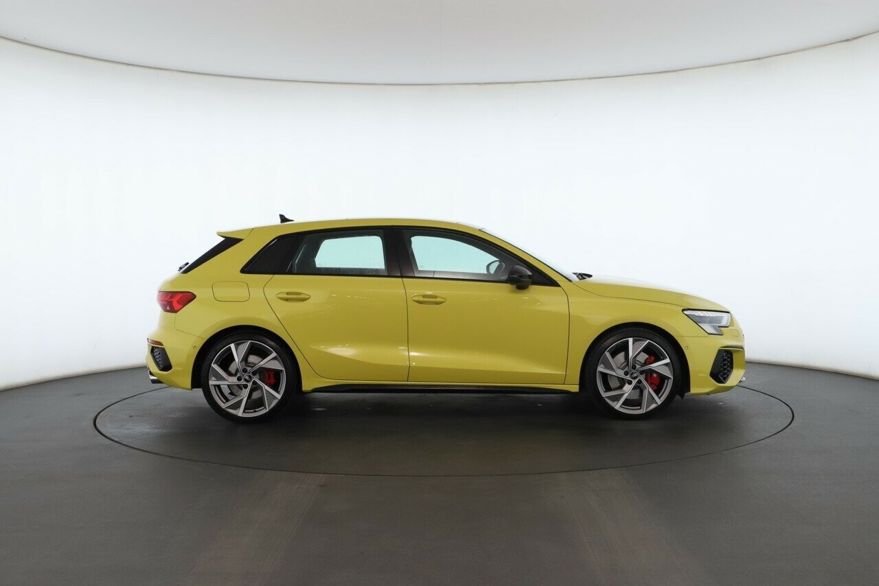 Audi S3 image 2