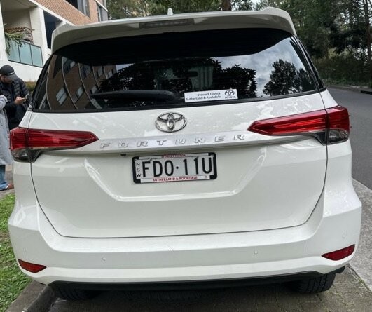 Toyota Fortuner image 3