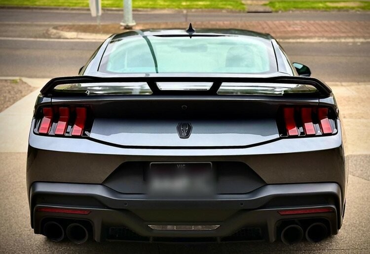 Ford Mustang image 3