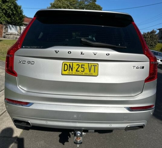 Volvo Xc90 image 3