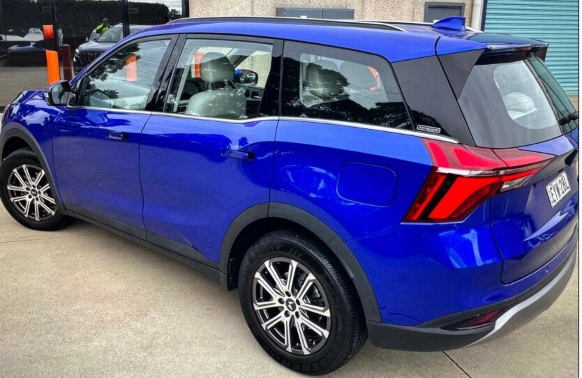 Mahindra Xuv700 image 2