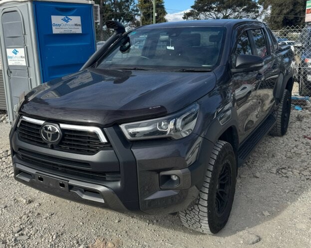 Toyota Hilux image 1