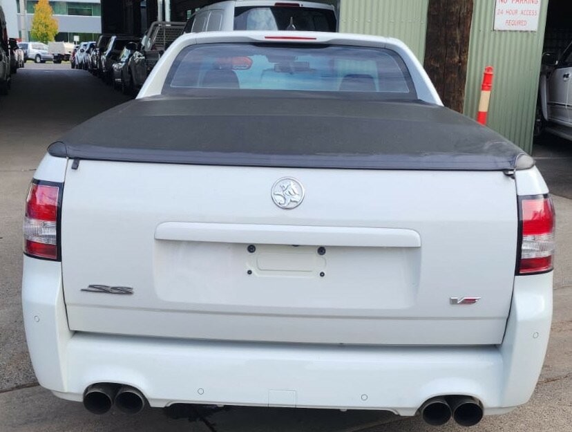 Holden Ute image 4