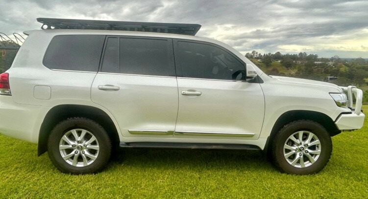 Toyota Landcruiser image 4