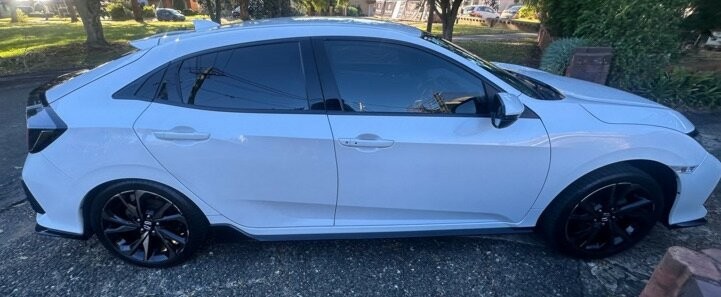 Honda Civic image 2