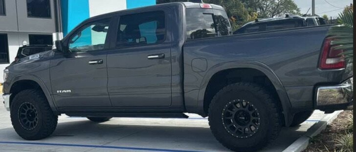 Ram 1500 image 1